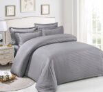 لحاف فندقي سادة نفر ونص – 5 قطع بجودة فندقية عالية